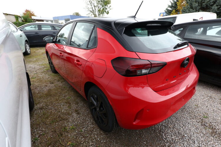 Acheter sa voiture depuis les DROM-COM : pourquoi faire appel à un mandataire auto ?